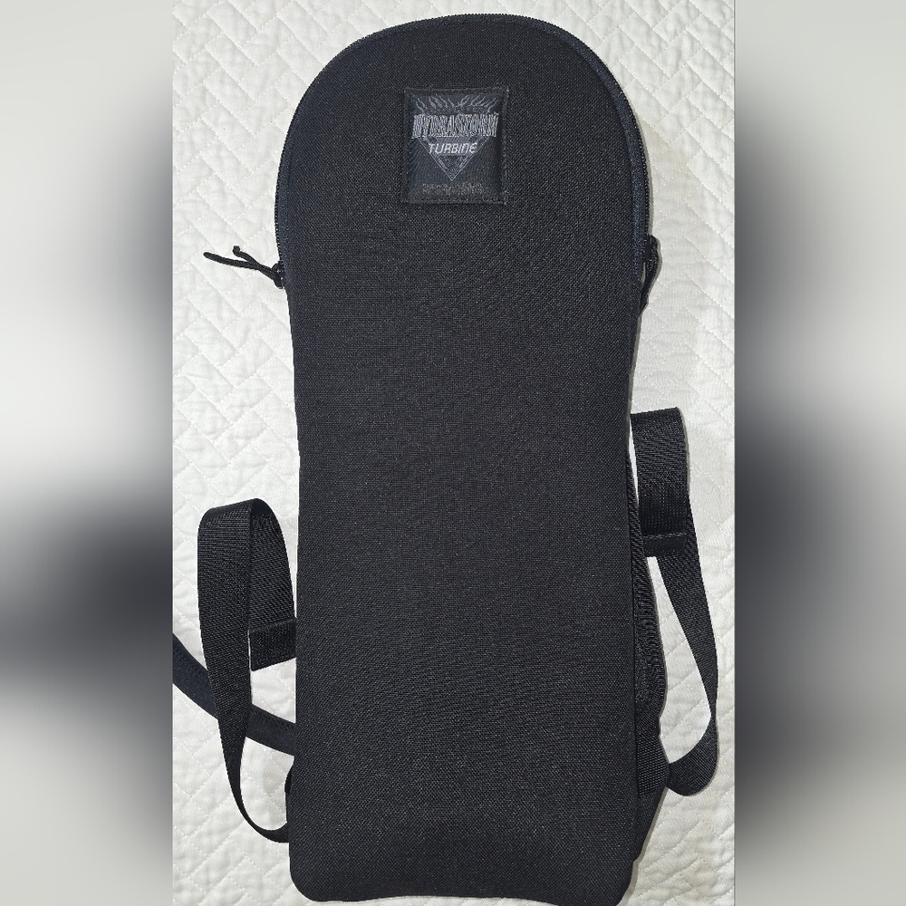 HYDRASTORM Black Hydration Backpack